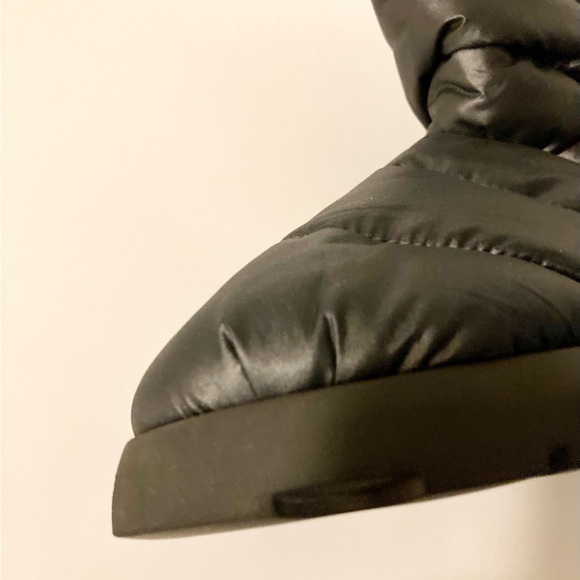 New Plumestudio Luna Black Nylon Pillow Puffy Slip On Booties Size EUR39, US 8.5 - Picture 16 of 16